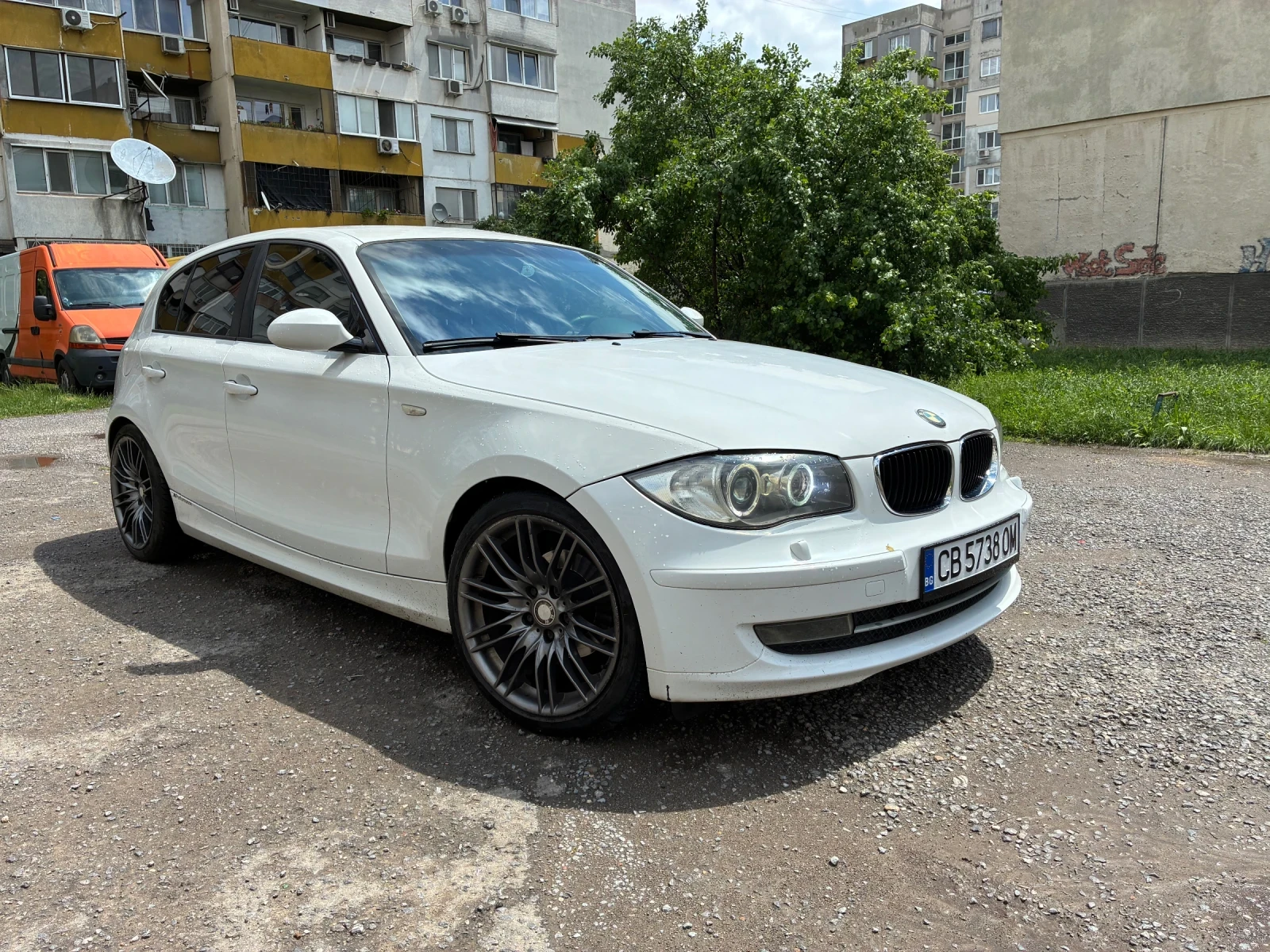 BMW 116 I, снимка 13 - Автомобили и джипове - 54748693