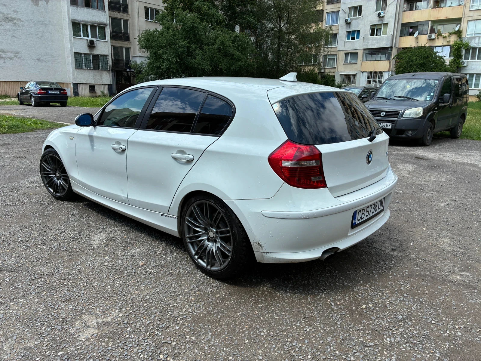 BMW 116 I, снимка 3 - Автомобили и джипове - 54748693