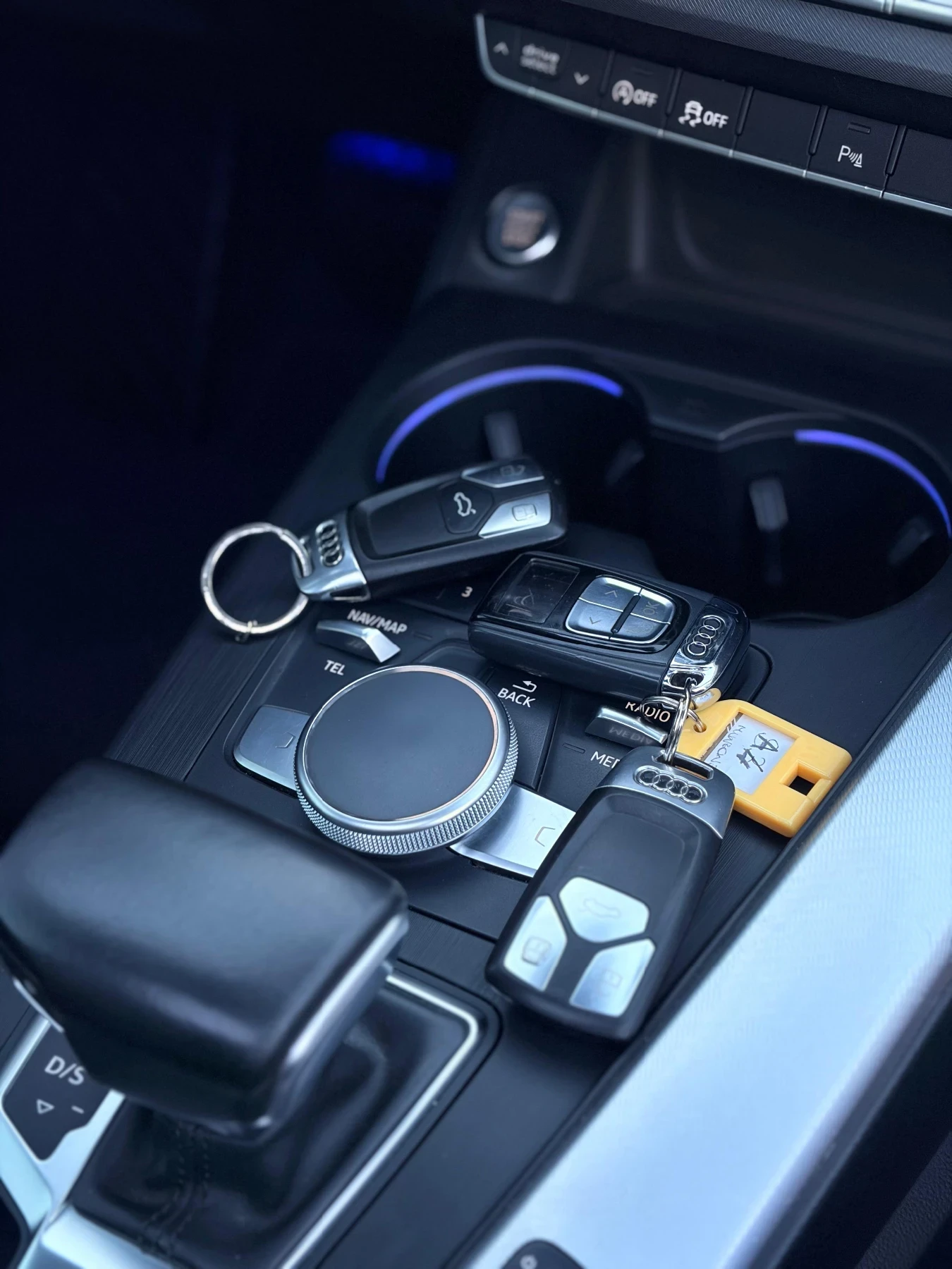 Audi A4, снимка 10 - Автомобили и джипове - 54790963