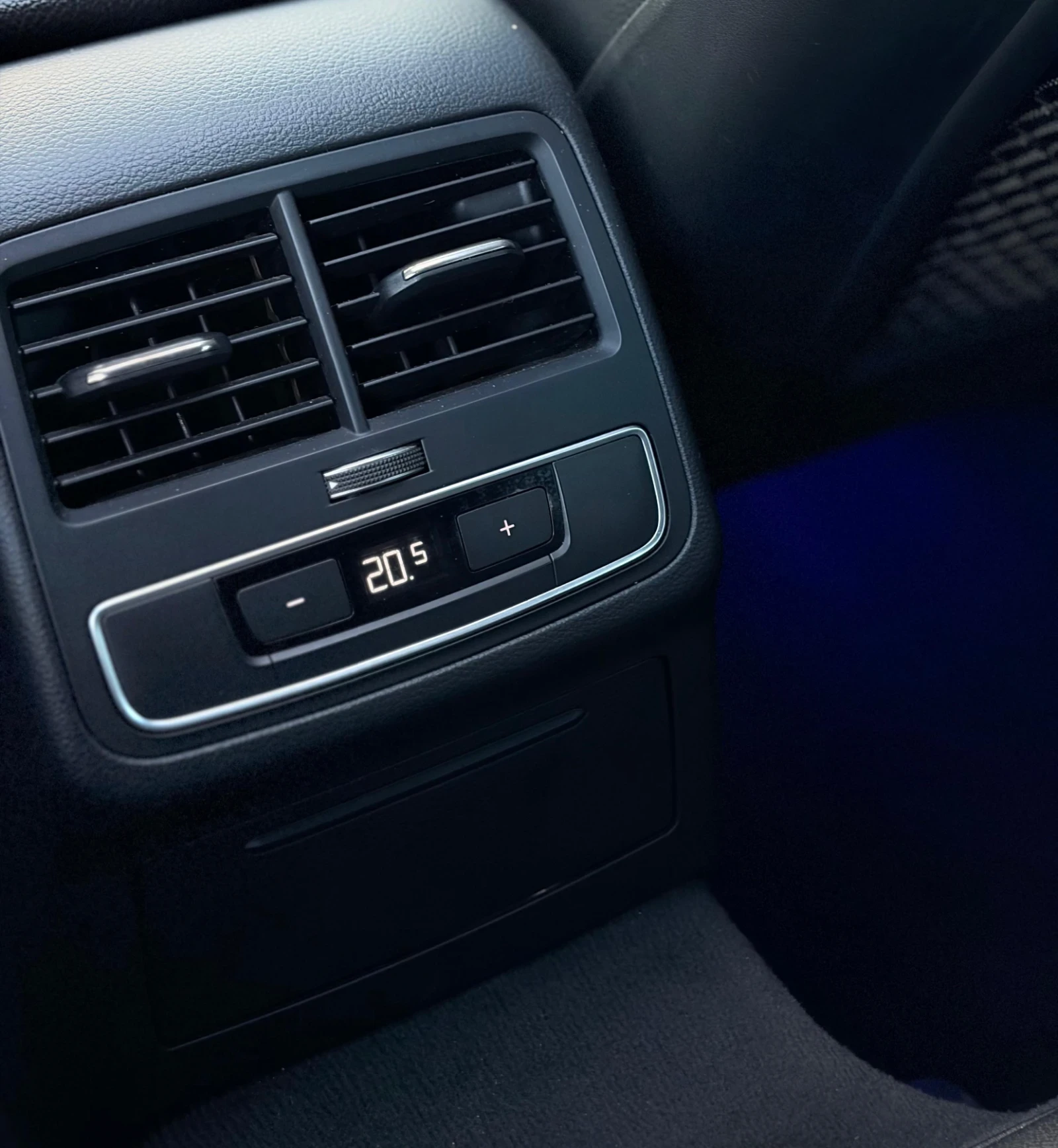Audi A4, снимка 15 - Автомобили и джипове - 54790963