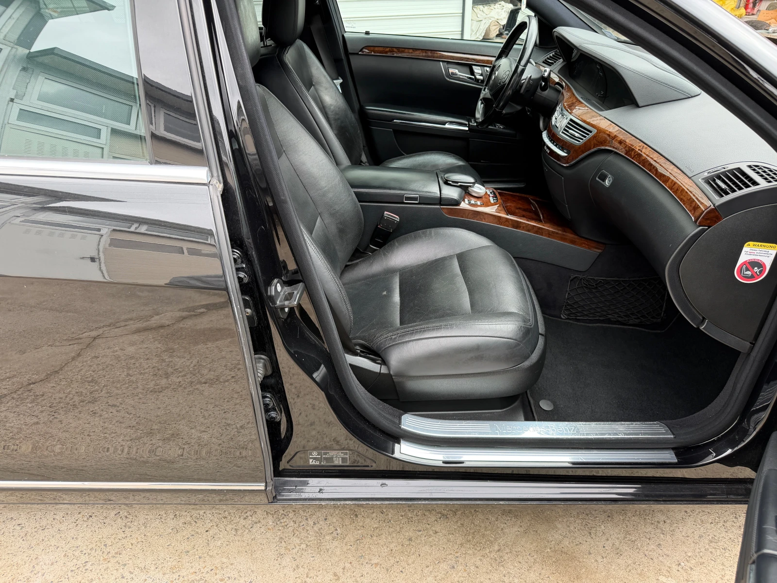 Mercedes-Benz S 350 Long 4MATIC ТОП СЪСТОЯНИЕ , снимка 11 - Автомобили и джипове - 54882942
