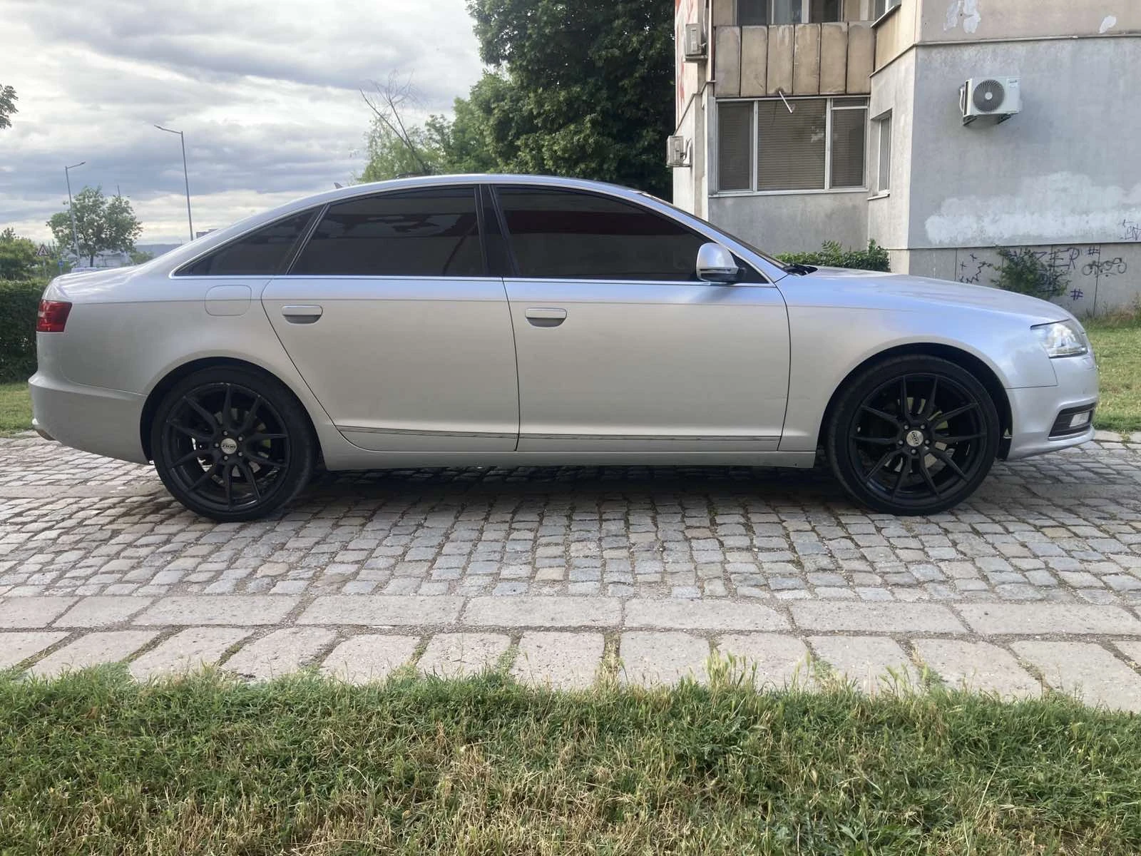 Audi A6 2.8FSI Фейслифт Седан, снимка 4 - Автомобили и джипове - 54889580