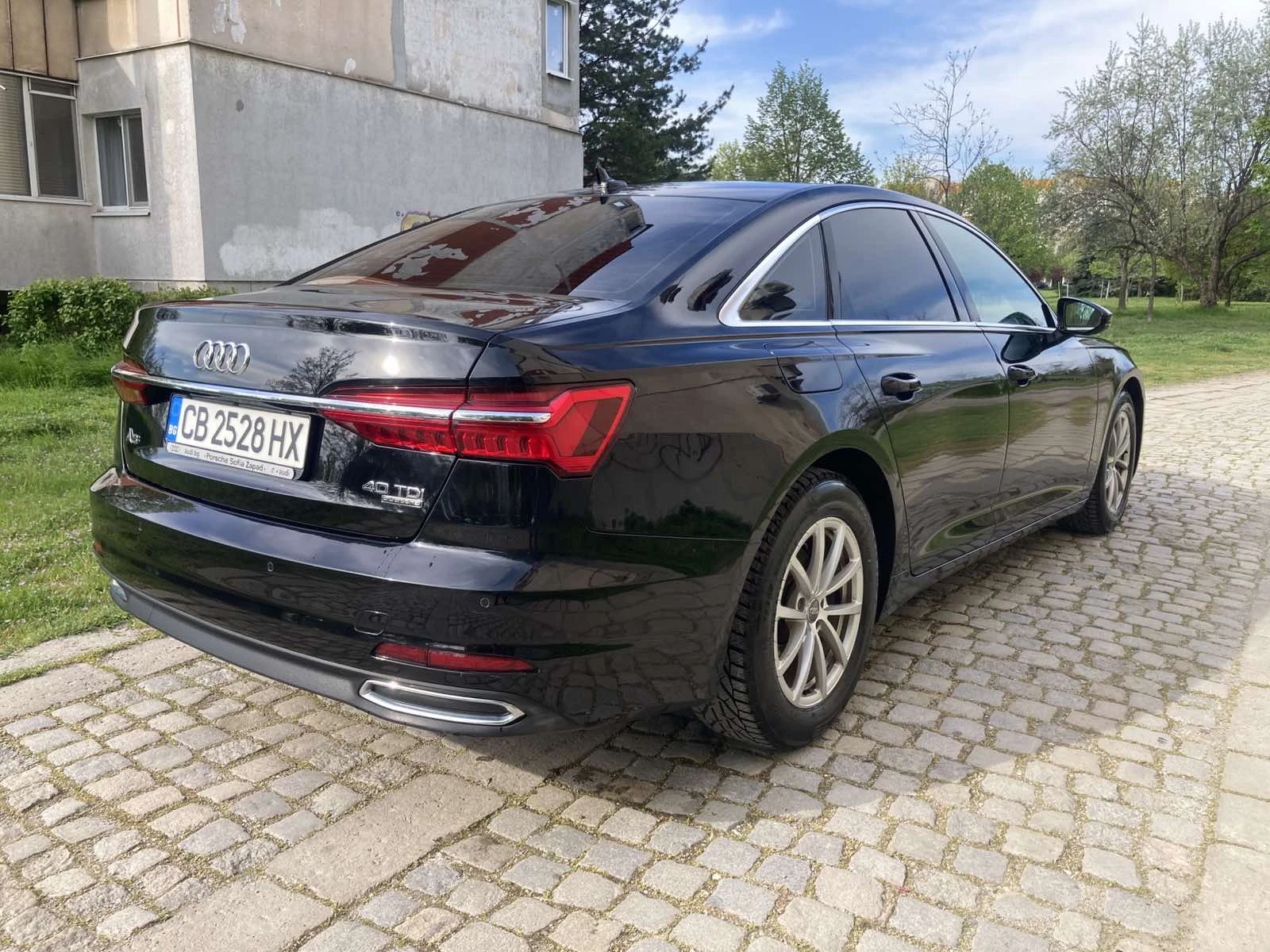 Audi A6 2.0TDI Quattro, снимка 4 - Автомобили и джипове - 55438862