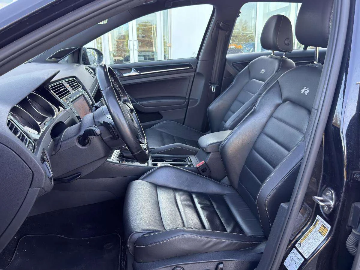 VW Golf АВТОМAT / КОЖА / 4Х4 / ЦЕНА ДО БГ, снимка 4 - Автомобили и джипове - 54897252