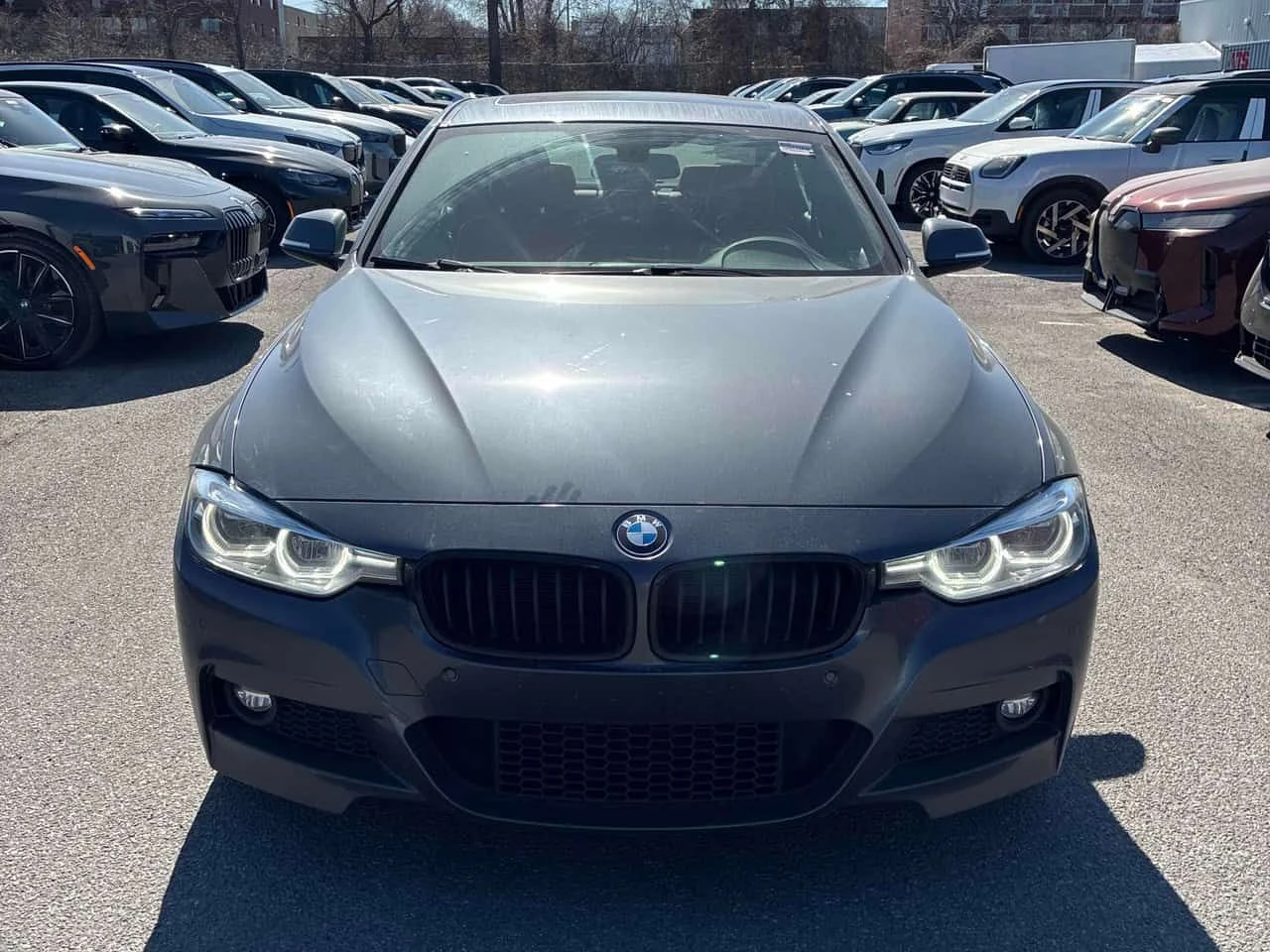 BMW 330 * 330i xDrive * CARFAX * ЦЕНА ДО БГ, снимка 2 - Автомобили и джипове - 54903474
