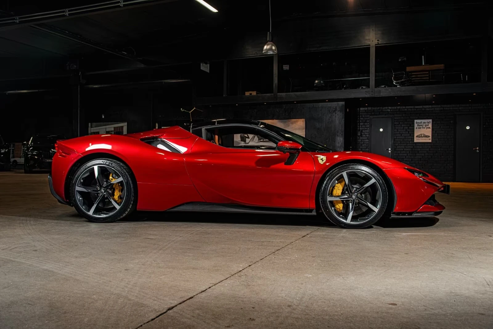 Ferrari SF 90 SPIDER/ CARBON / LIFT/ 360 / ROSSO FIORA / CERAMIC, снимка 6 - Автомобили и джипове - 54972332