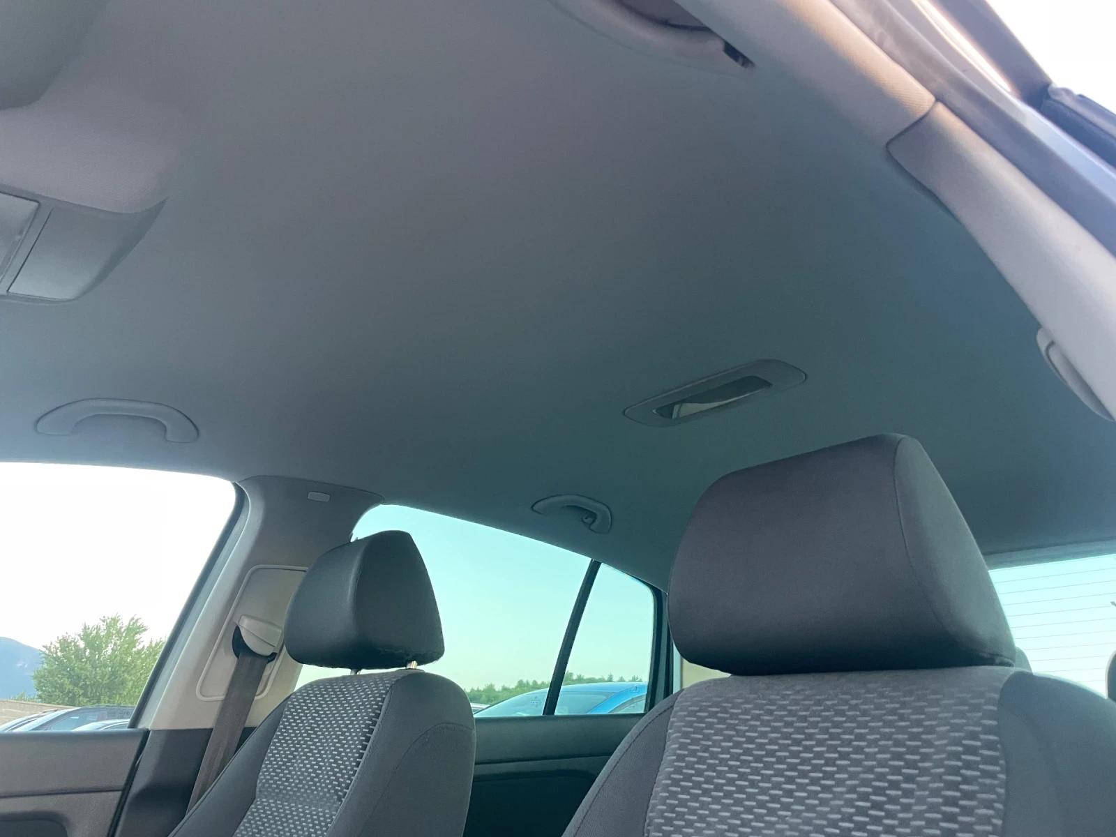 VW Golf Plus 1.6 ГАЗ БЕНЗИН, снимка 12 - Автомобили и джипове - 55084099