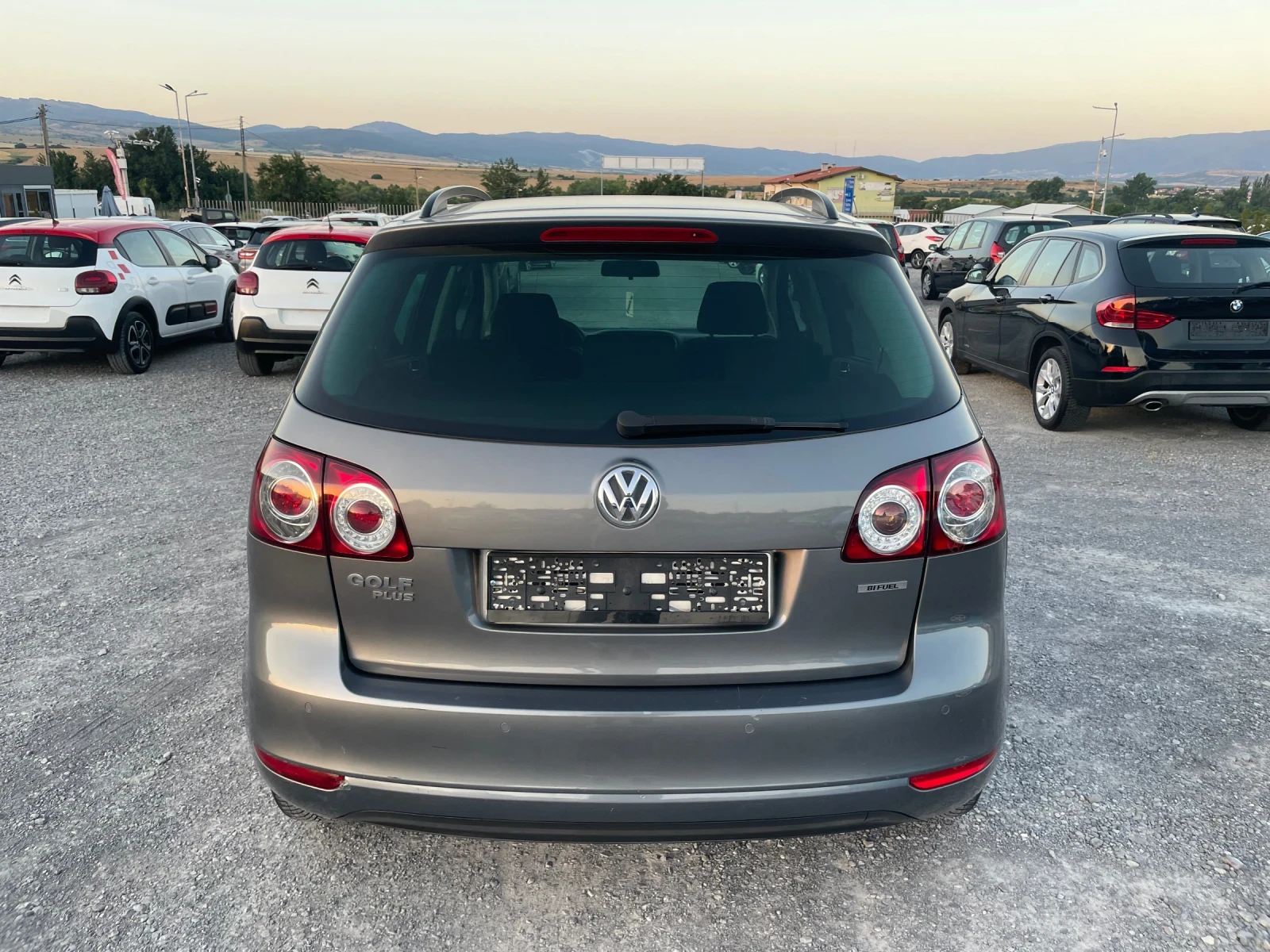 VW Golf Plus 1.6 ГАЗ БЕНЗИН, снимка 5 - Автомобили и джипове - 55084099