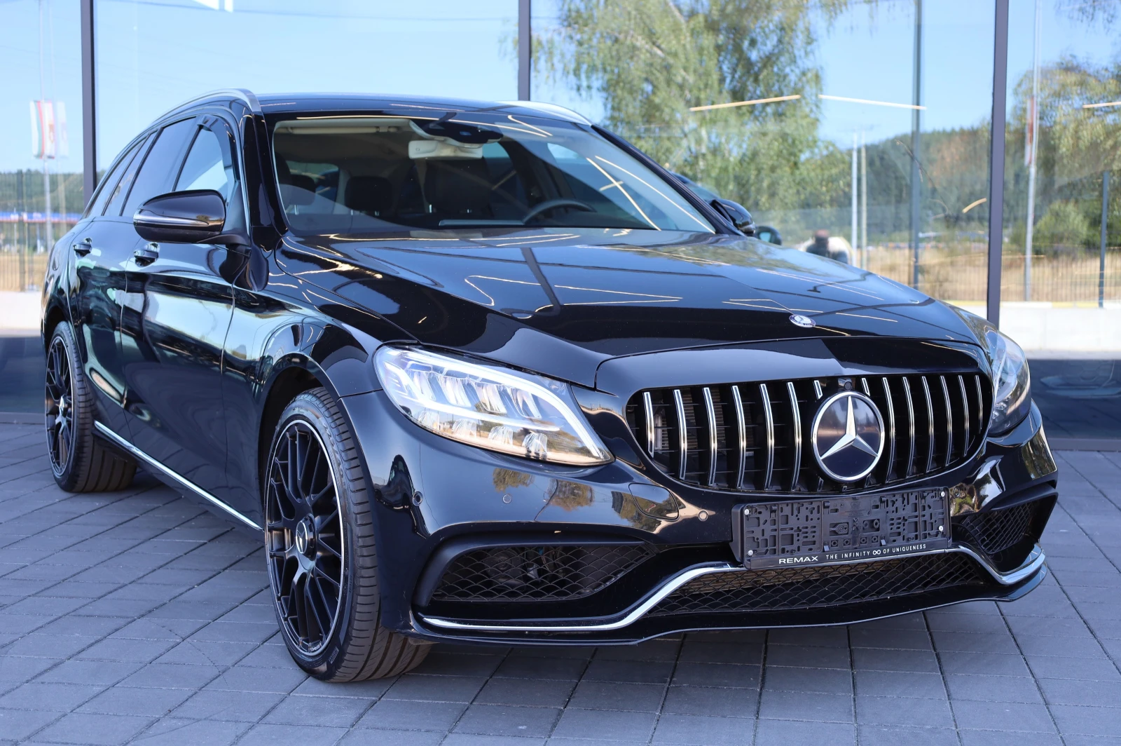 Mercedes-Benz C 300 * 300* AMG PAKET* NAVI* LED LIGHTS* 