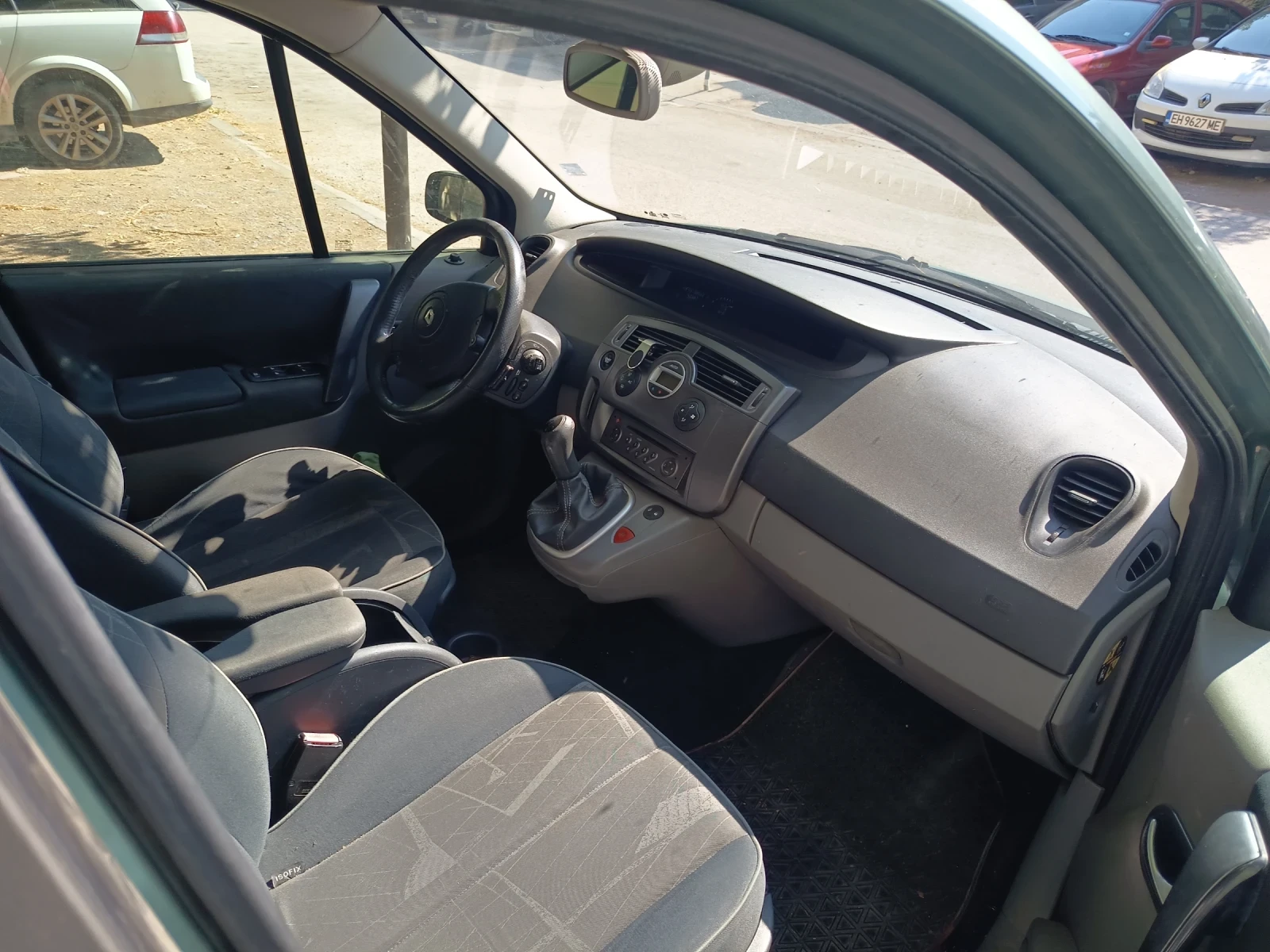 Renault Scenic, снимка 4 - Автомобили и джипове - 56073407