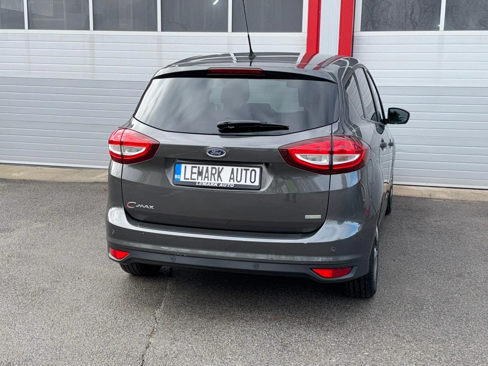Ford C-max 1.0I ECOBOOST TITANIUM NAVI 6-SPEED EVRO 6B ������ | Mobile.bg � ����������� 8
