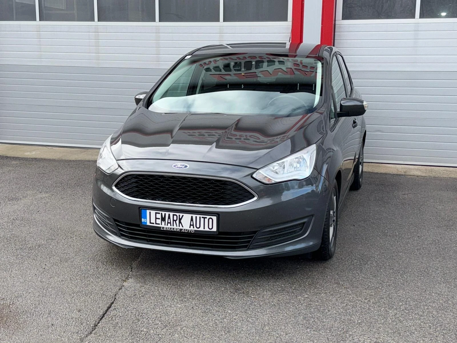 Ford C-max 1.0I ECOBOOST TITANIUM NAVI 6-SPEED EVRO 6B ������ | Mobile.bg � ����������� 2