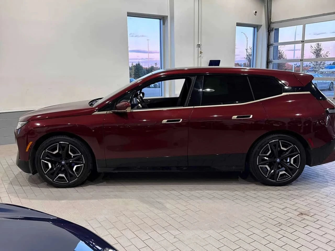 BMW iX | Mobile.bg � ����������� 3