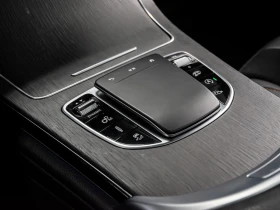 Mercedes-Benz GLC 43 AMG DIGITAL DASH | AMG ACTIVE EXHAUST| CARPLAY| DISTRO, снимка 11
