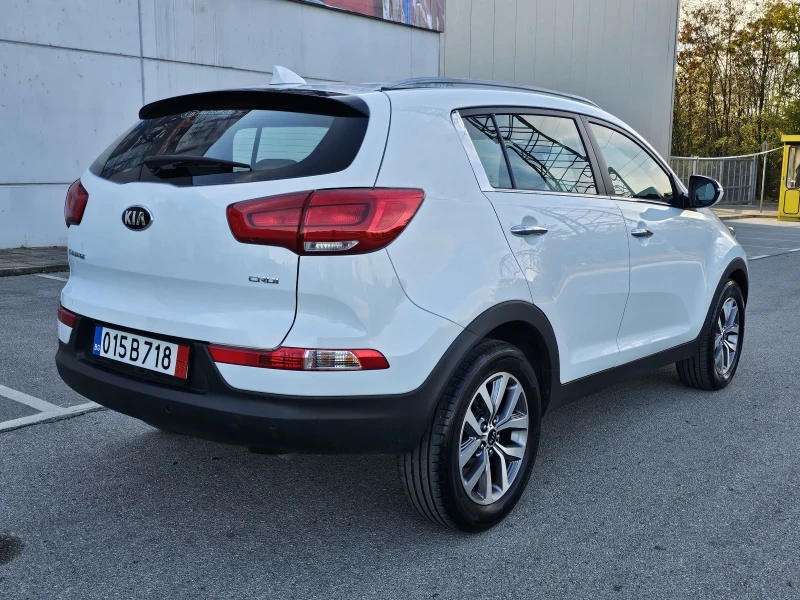 Kia Sportage Фейслифт, Навигация, Led, Камера, Сервизна история, снимка 6 - Автомобили и джипове - 47739111