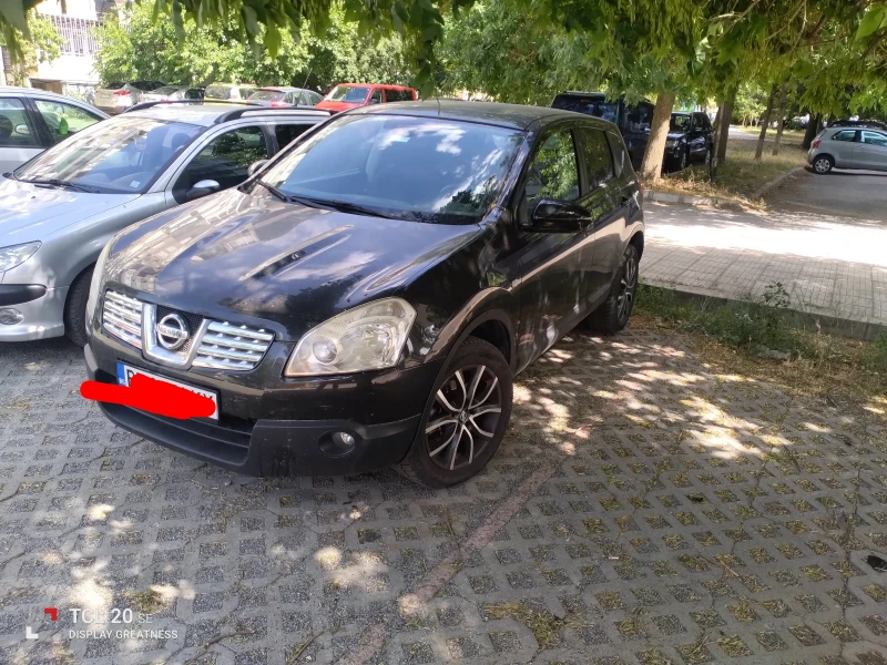 Nissan Qashqai, снимка 1 - Автомобили и джипове - 48823812