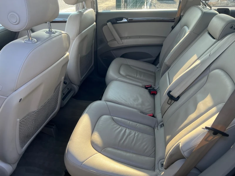 Audi Q7 Quattro, снимка 9 - Автомобили и джипове - 50663625