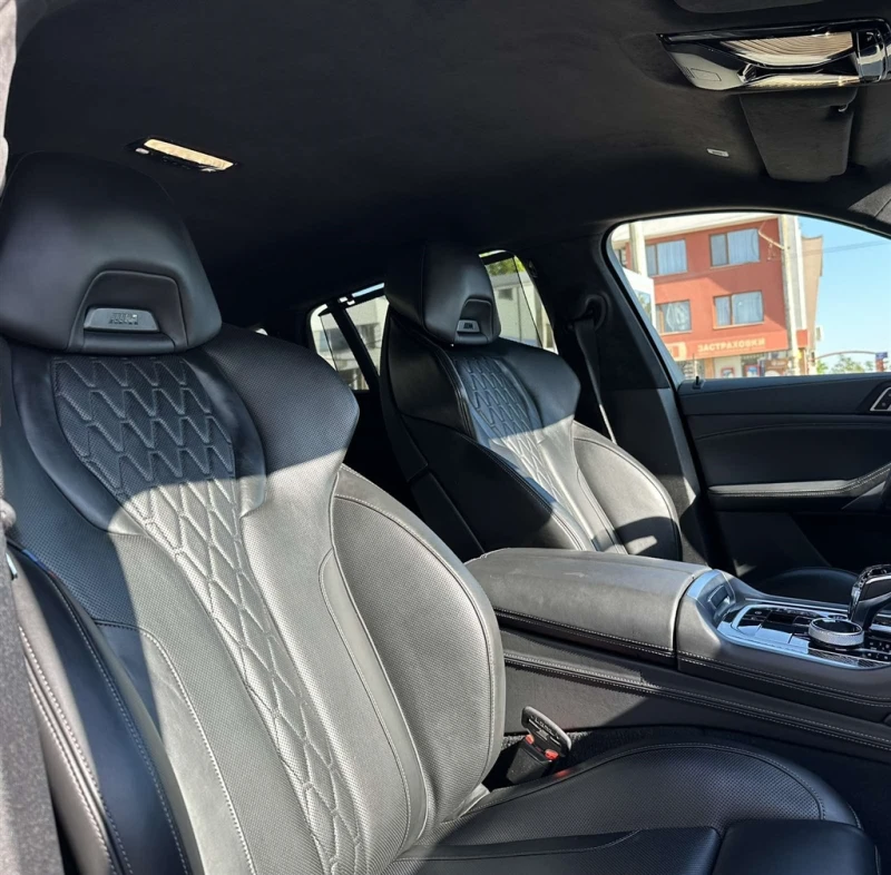 BMW X6 M50i, снимка 9 - Автомобили и джипове - 51120575