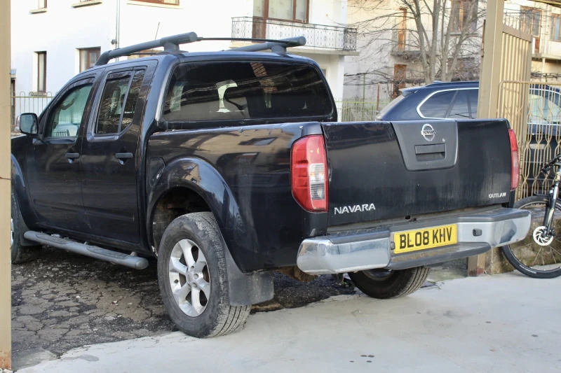 Nissan Navara, снимка 5 - Автомобили и джипове - 52893135