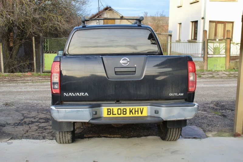 Nissan Navara, снимка 4 - Автомобили и джипове - 52893135