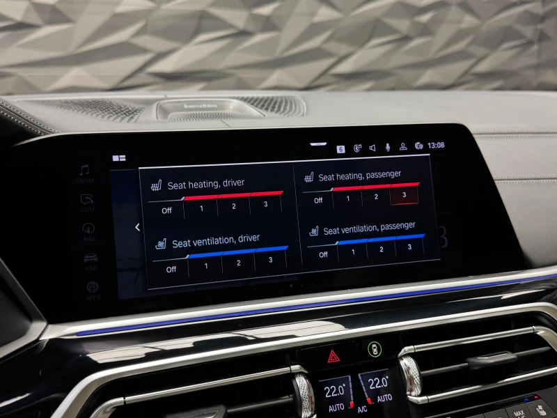 BMW X5 xDrive30d M-pack 3D B&W* 360* Lift* Обдухване* , снимка 15 - Автомобили и джипове - 52991987