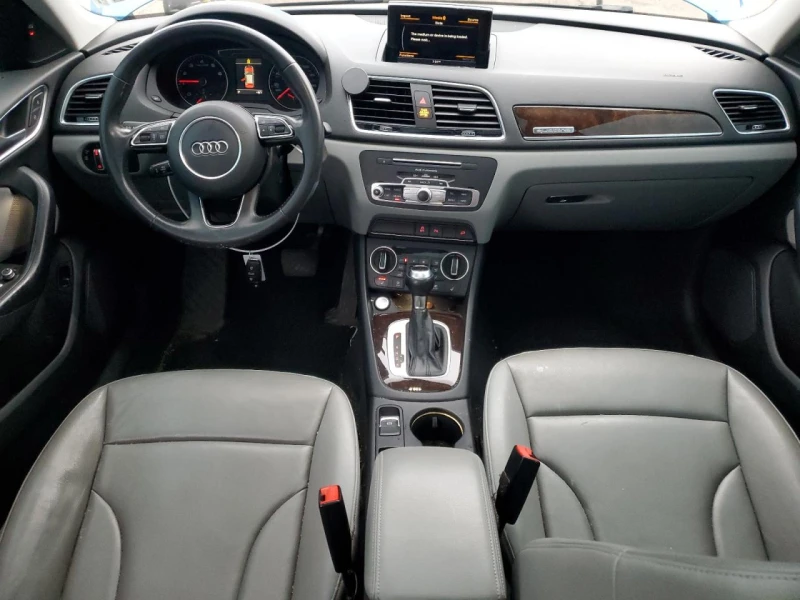 Audi Q3, снимка 8 - Автомобили и джипове - 53384644