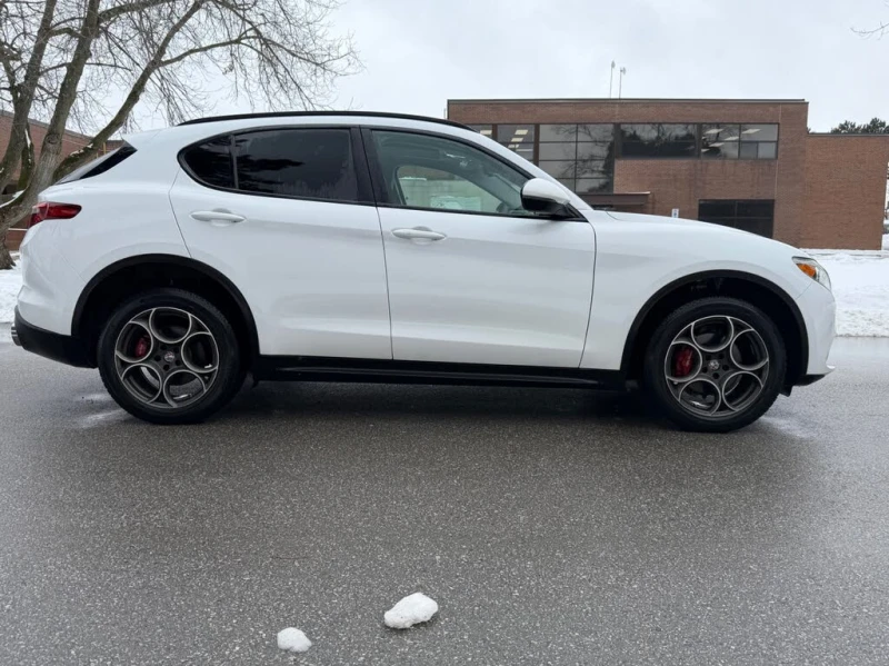 Alfa Romeo Stelvio Sport AWD* HARMAN KARDON* PANORAMA* KEYLESS* , снимка 5 - Автомобили и джипове - 53524921