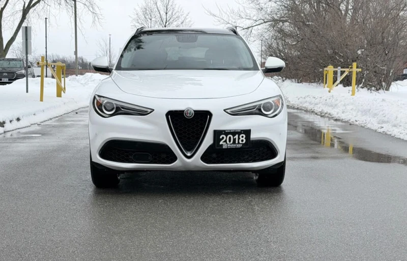 Alfa Romeo Stelvio Sport AWD* HARMAN KARDON* PANORAMA* KEYLESS* , снимка 2 - Автомобили и джипове - 53524921