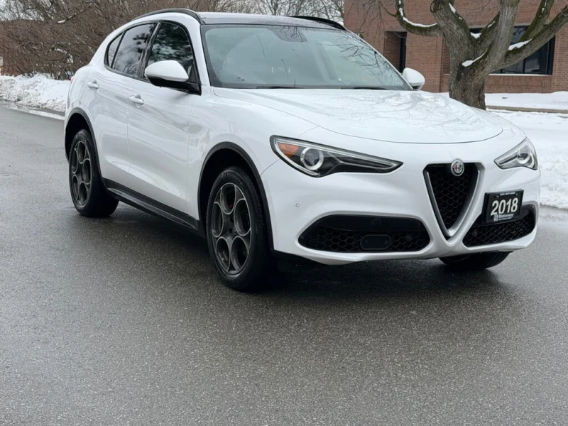 Alfa Romeo Stelvio Sport AWD* HARMAN KARDON* PANORAMA* KEYLESS* , снимка 4 - Автомобили и джипове - 53524921