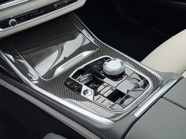 BMW X7 M60i xDrive = M-Sport Pro = Гаранция, снимка 11 - Автомобили и джипове - 55434251