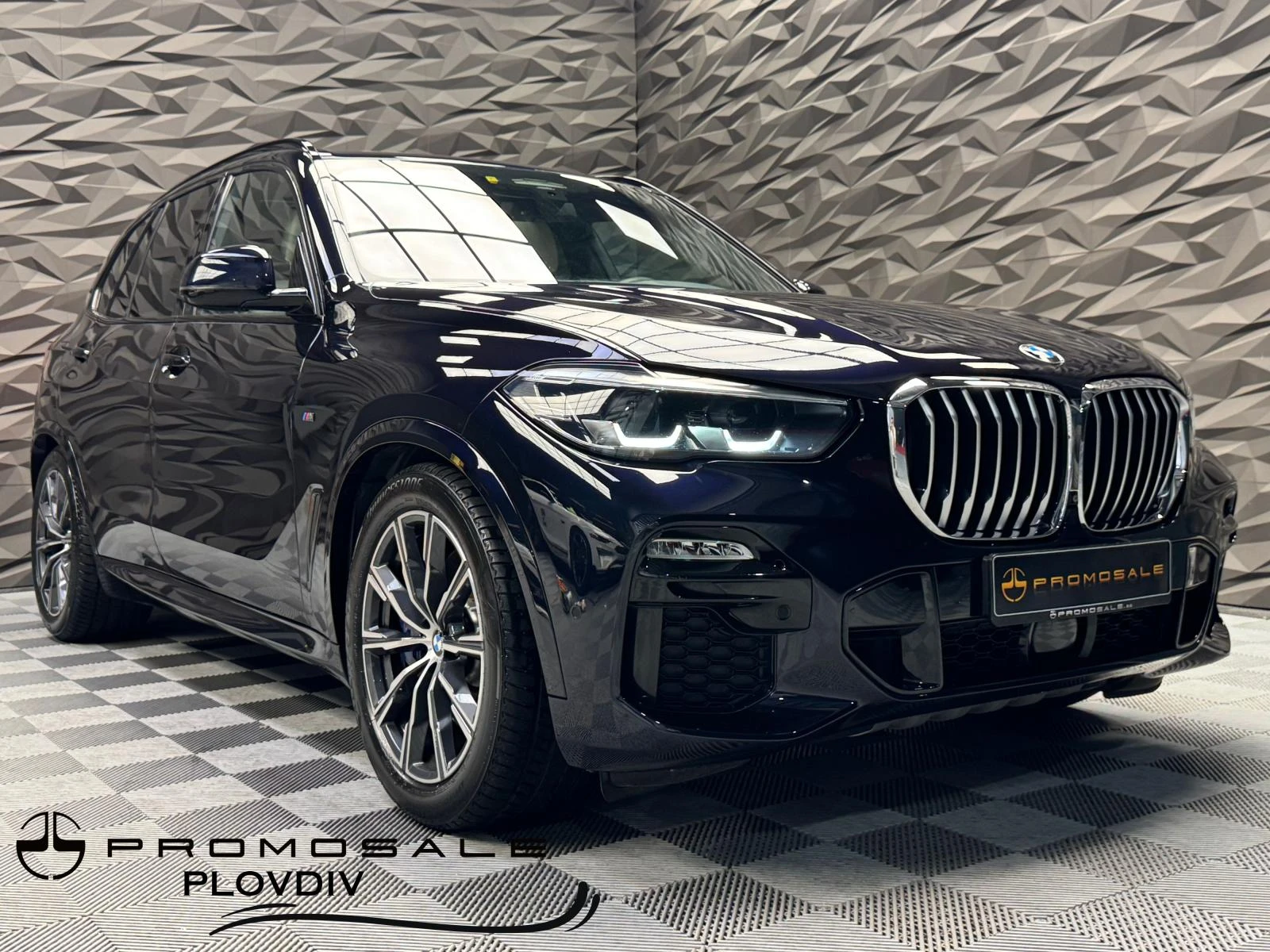 BMW X5 xDrive30d M-pack 3D B&W* 360* Lift* Обдухване* , снимка 1