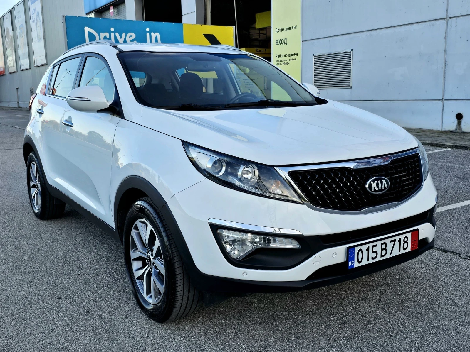 Kia Sportage Фейслифт, Навигация, Led, Камера, Сервизна история - изображение 3