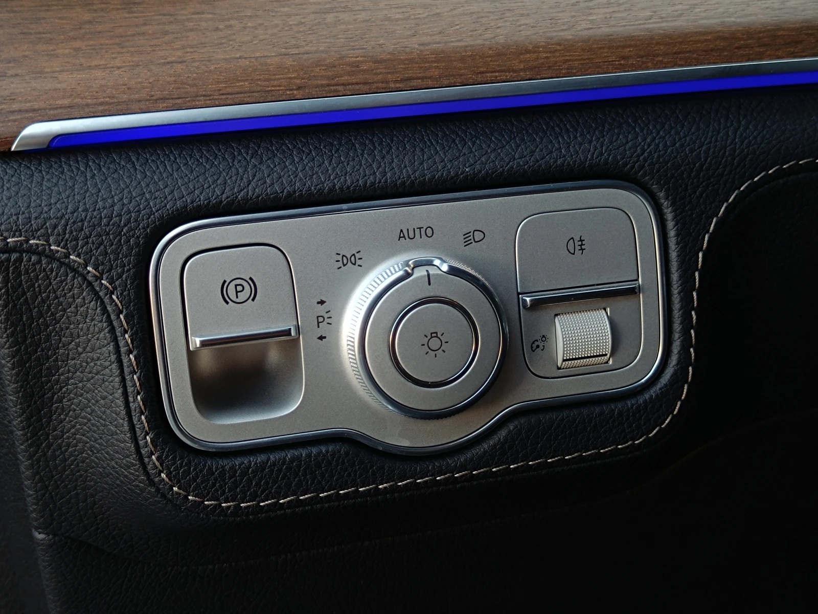 Mercedes-Benz GLE 580 4.0 V8T | Mobile.bg   12