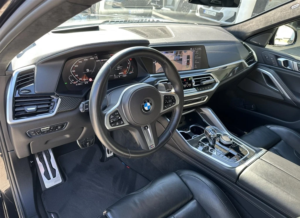 BMW X6 M50i - изображение 6