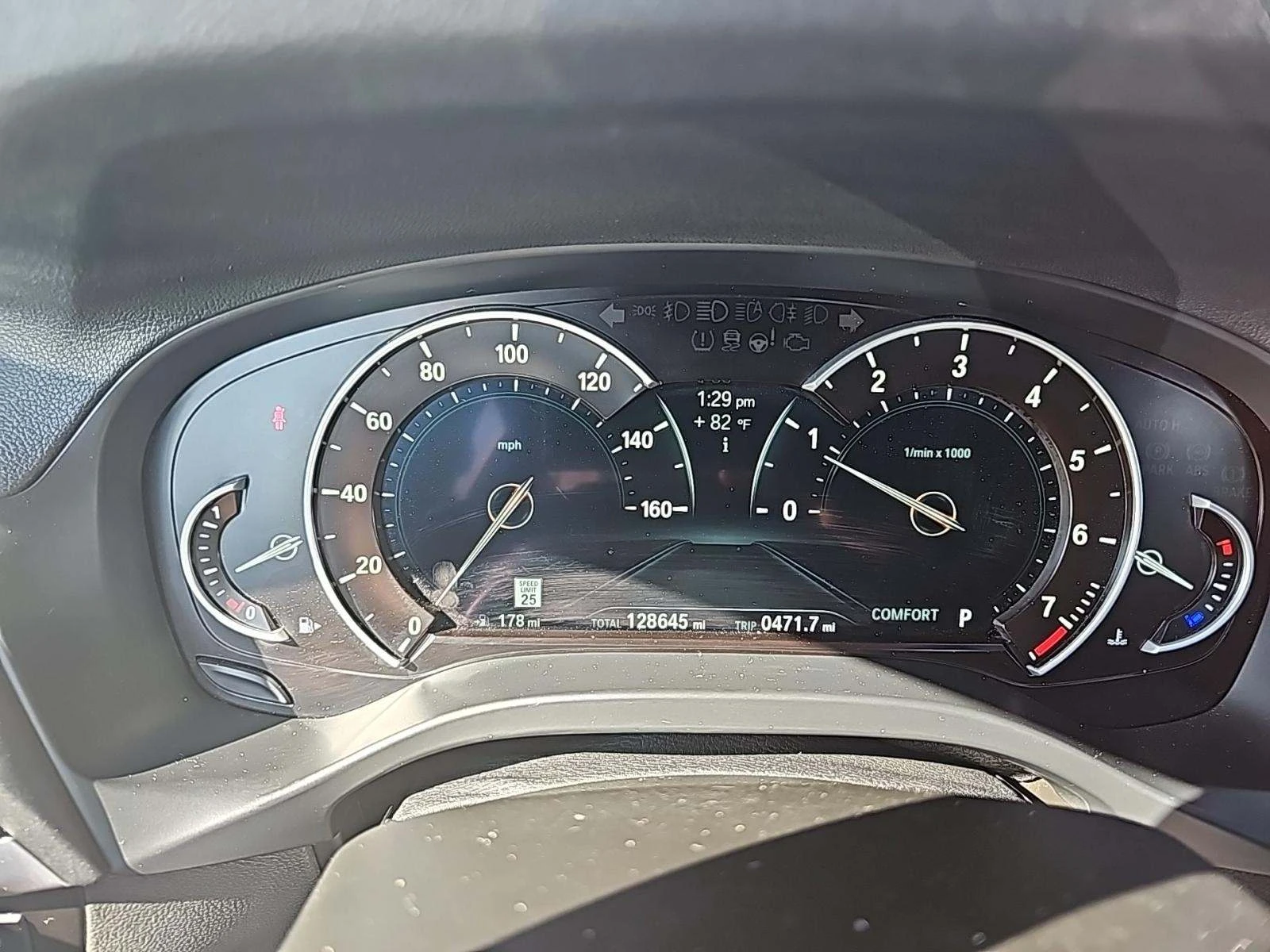 BMW X3 * PANO* KEYLESS* ПОДГРЕВ* MEMORY* BLIND SPOT - изображение 9