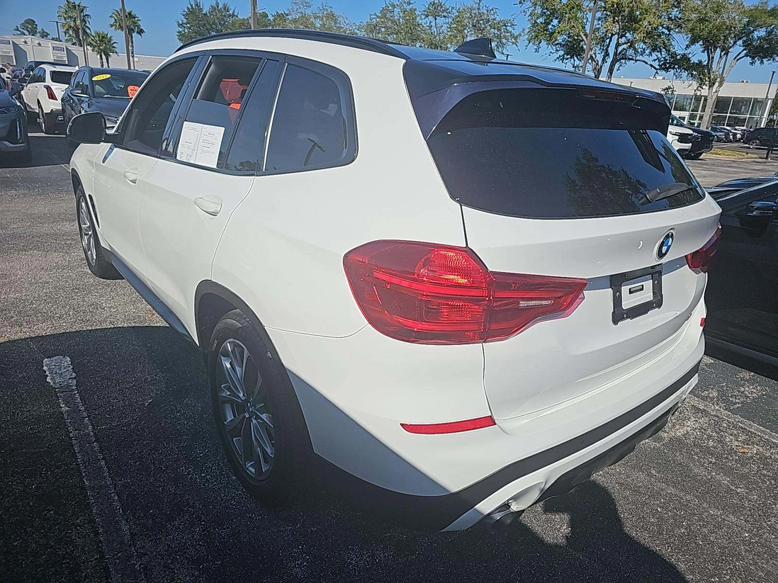 BMW X3 * PANO* KEYLESS* ПОДГРЕВ* MEMORY* BLIND SPOT - изображение 4
