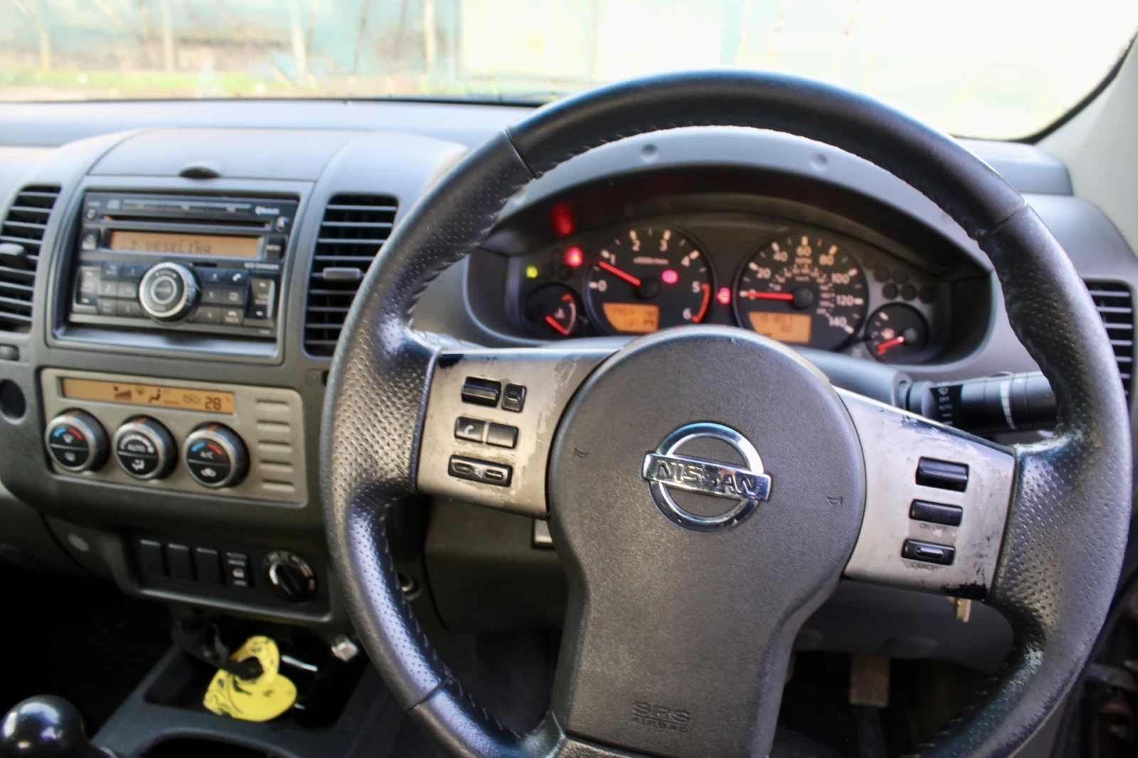 Nissan Navara  - изображение 8