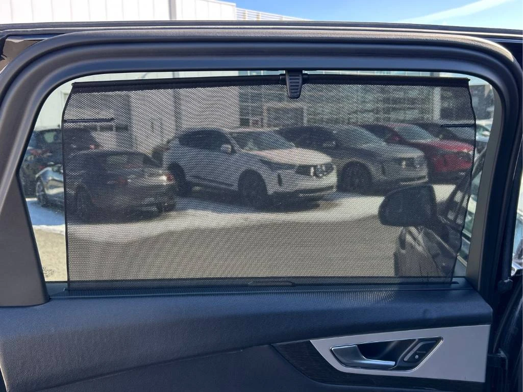 Audi Q7 Technik 55 TFSI * CARFAX* ДИСТРОНИК * 360 КАМЕРИ, снимка 11 - Автомобили и джипове - 53892440