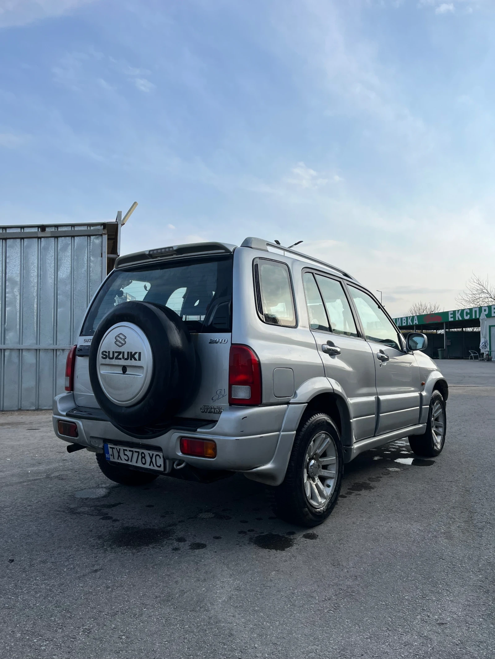Suzuki Grand vitara, снимка 4 - Автомобили и джипове - 53909249