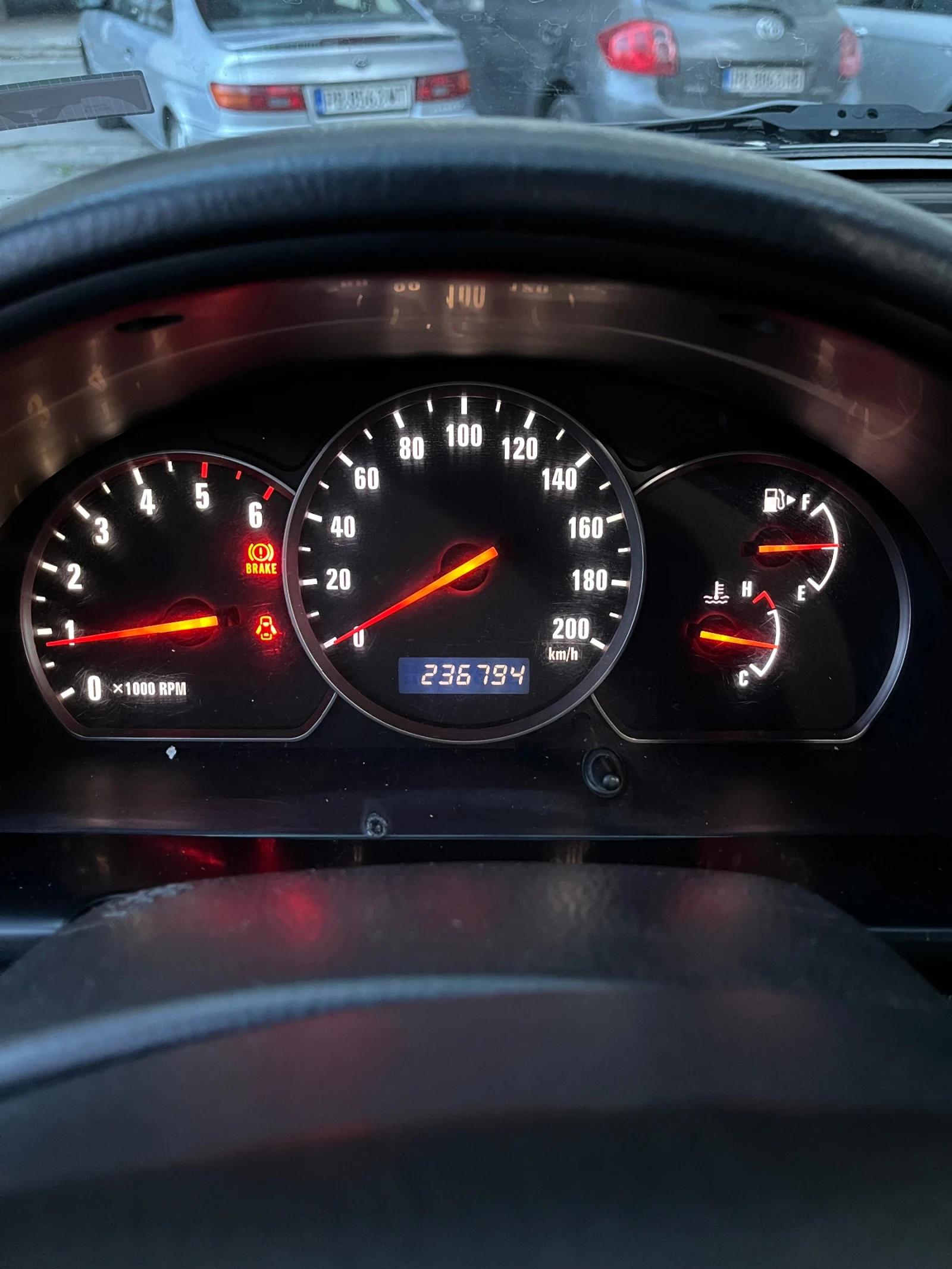 Suzuki Grand vitara, снимка 8 - Автомобили и джипове - 53909249