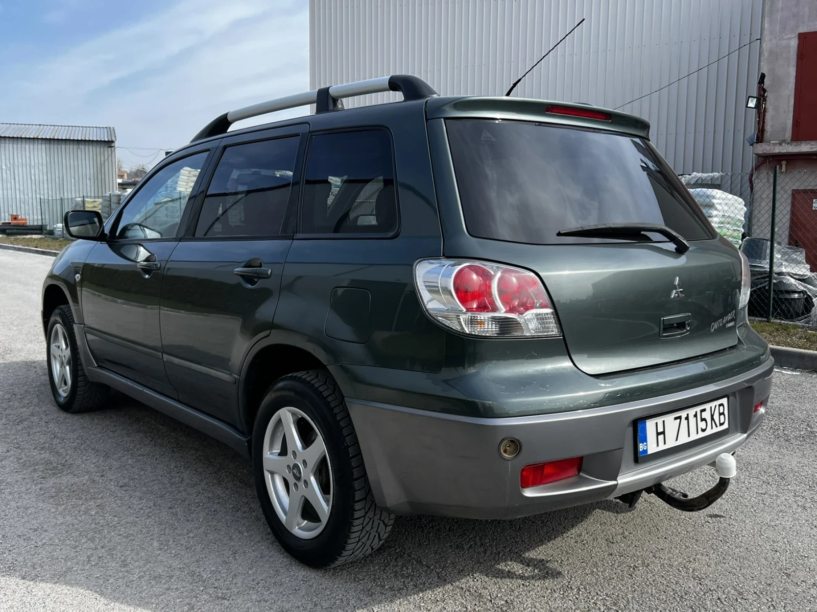 Mitsubishi Outlander 2.4 GAZ 4x4 klima | Mobile.bg � ����������� 4