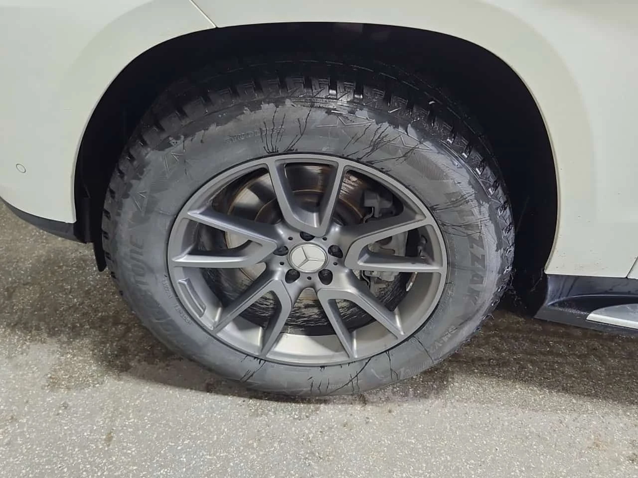 Mercedes-Benz GL 350 DIESEL BlueTEC * CARFAX * , снимка 13 - Автомобили и джипове - 55084496