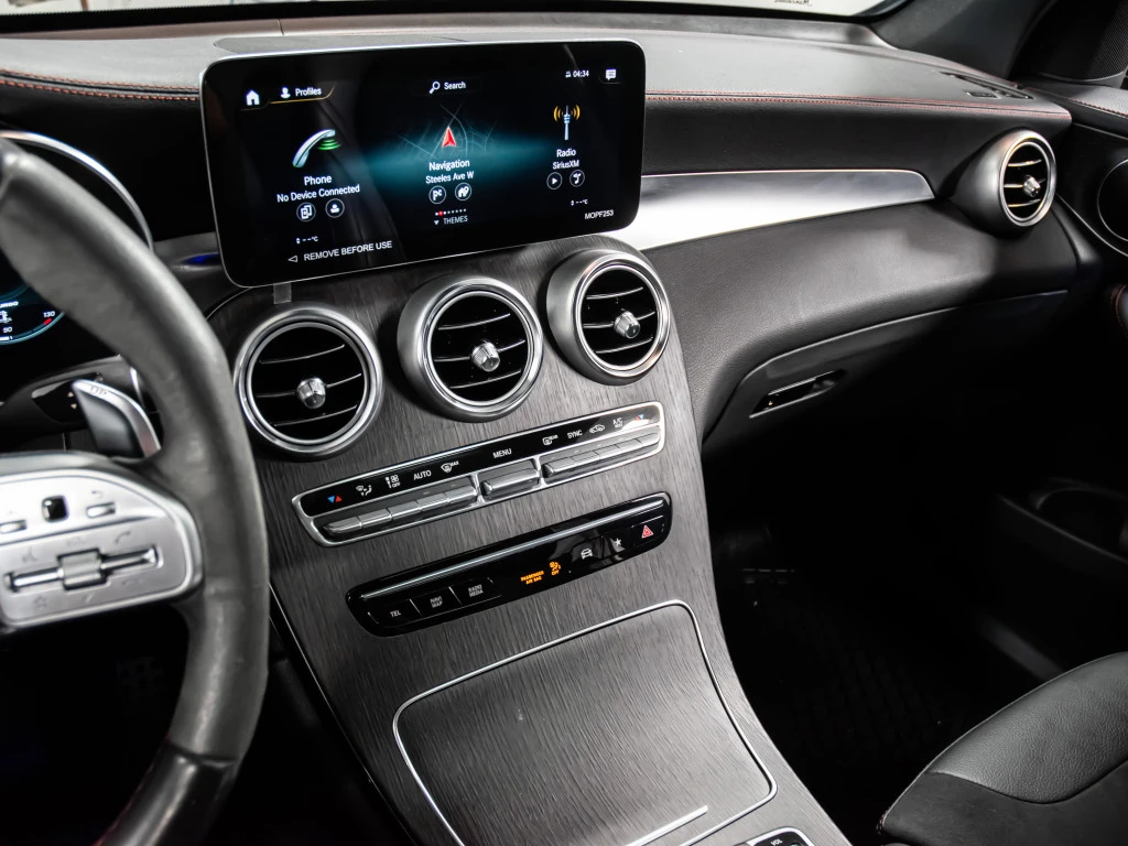 Mercedes-Benz GLC 43 AMG DIGITAL DASH | AMG ACTIVE EXHAUST| CARPLAY| DISTRO, снимка 12 - Автомобили и джипове - 55512889