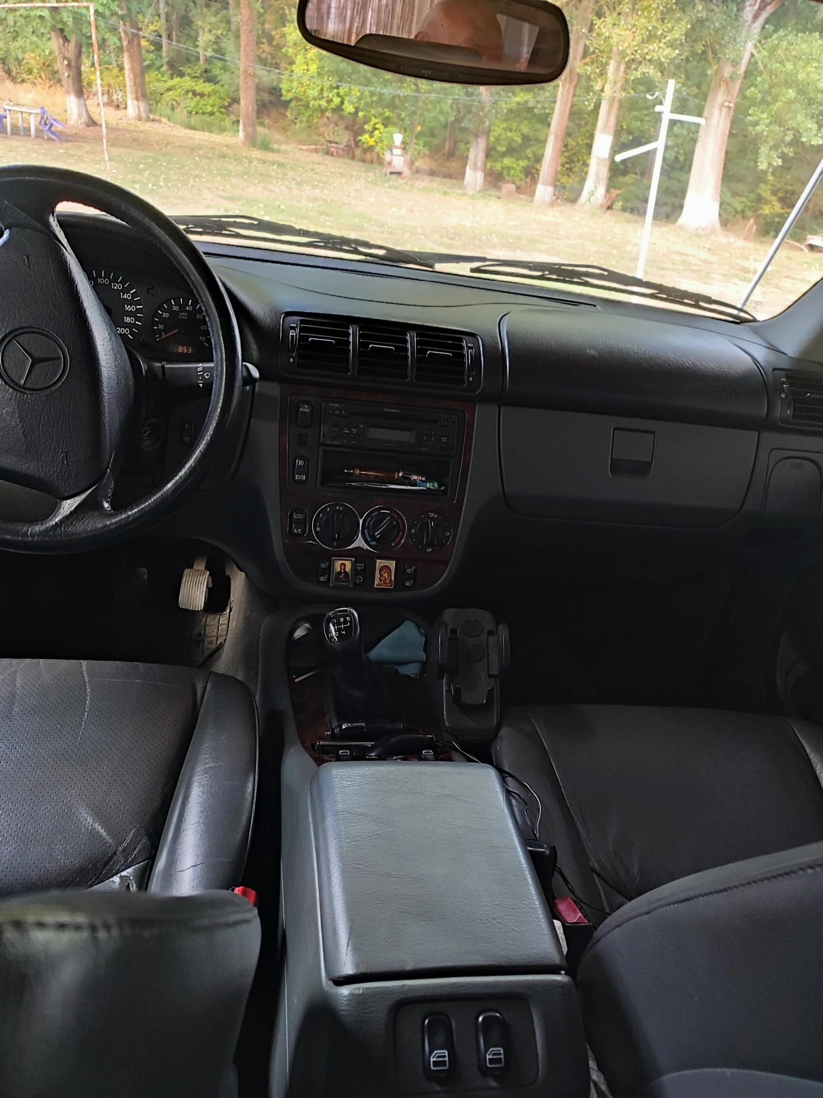 Mercedes-Benz ML 230, снимка 10 - Автомобили и джипове - 56241158
