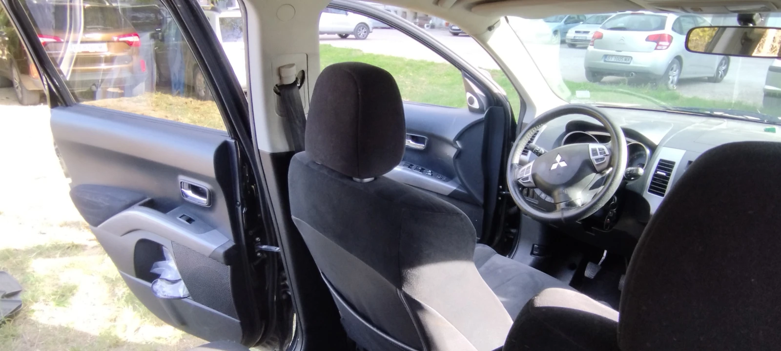 Mitsubishi Outlander 2, снимка 7 - Автомобили и джипове - 56417811