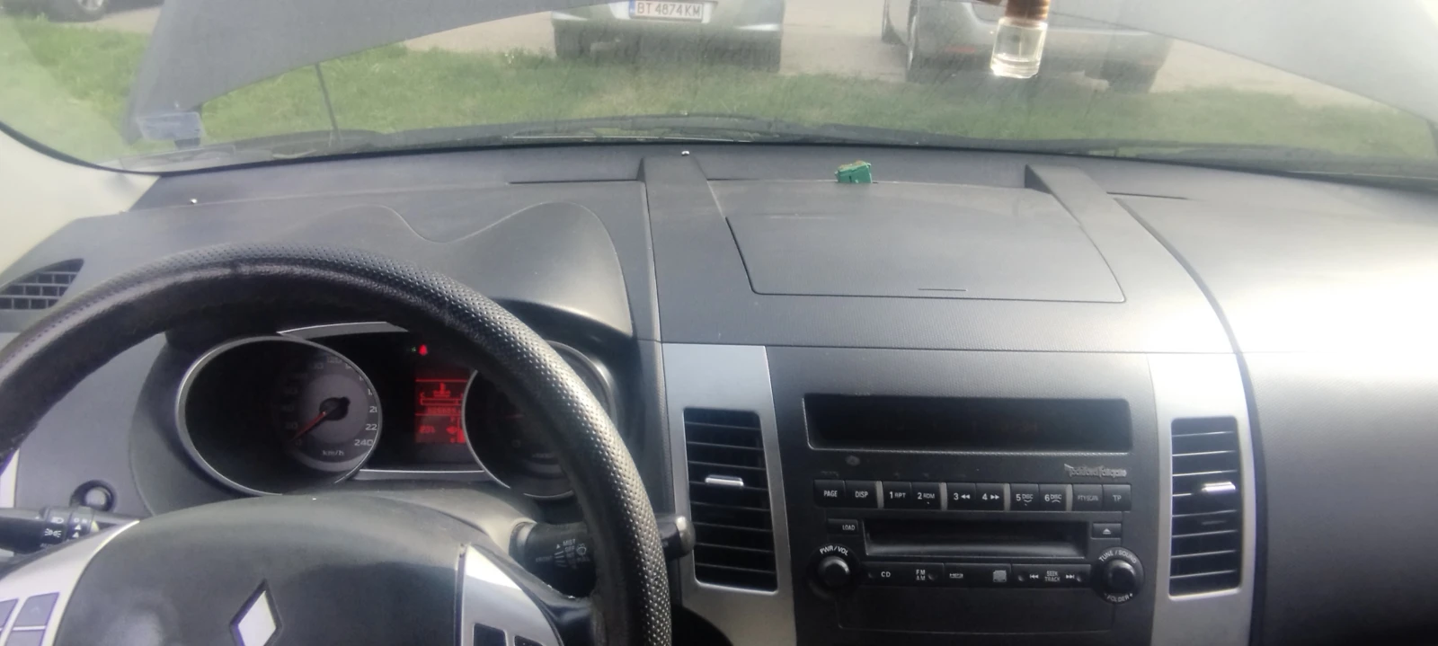 Mitsubishi Outlander 2, снимка 3 - Автомобили и джипове - 56417811