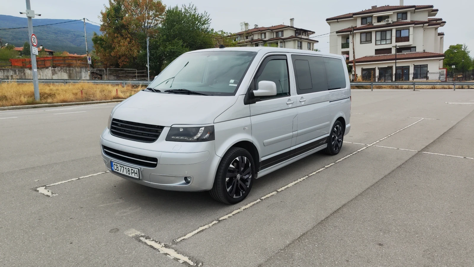 VW T5 VW T5 MULTIVAN HIGHLINE 2.5 4X4 174HP  - изображение 4