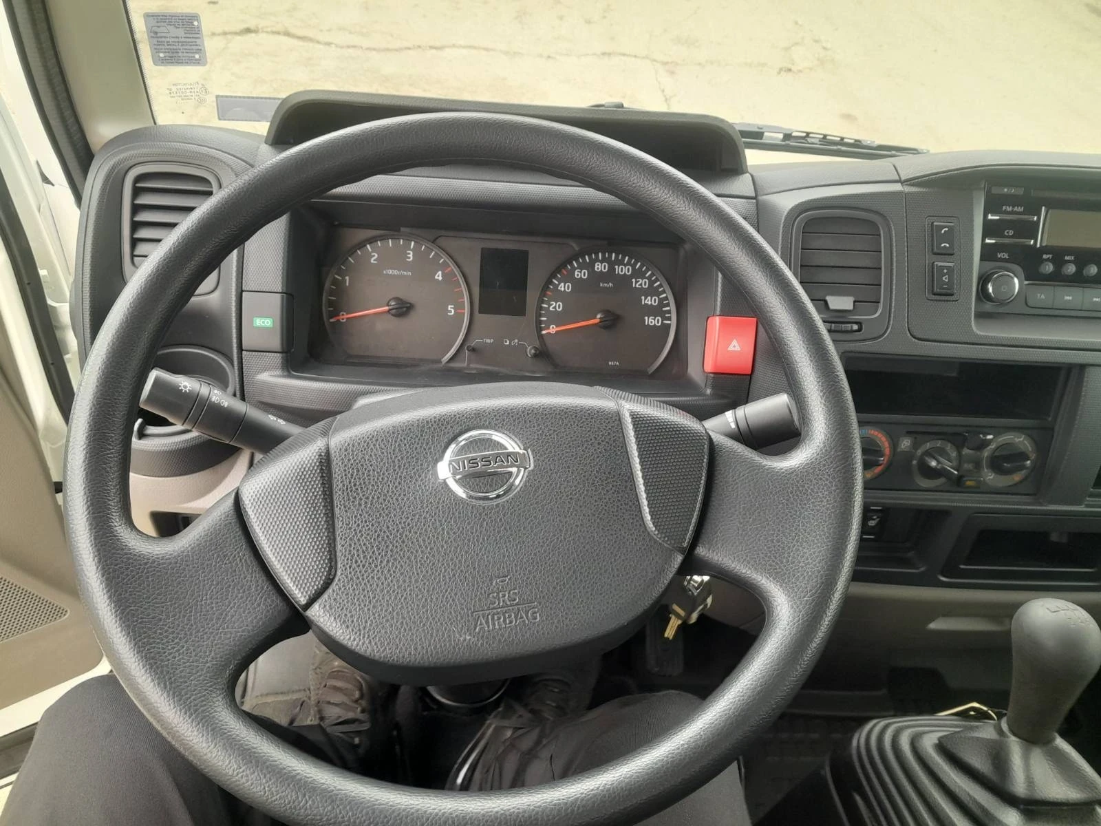 Nissan Capstar  - изображение 8
