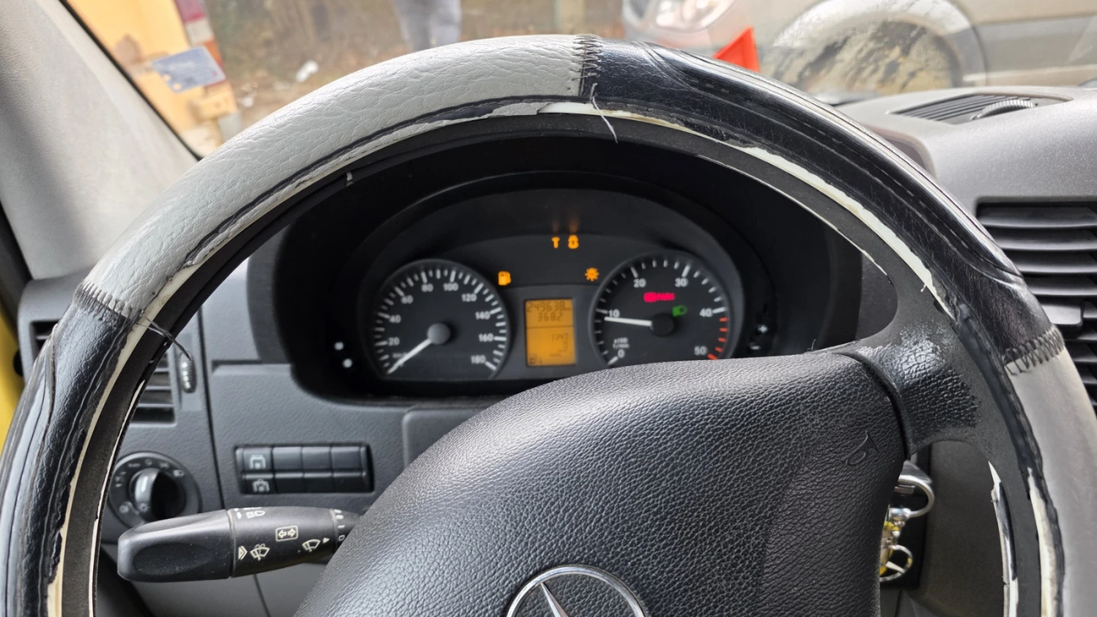 Mercedes-Benz Sprinter 515 къса база, снимка 8 - Бусове и автобуси - 55304558