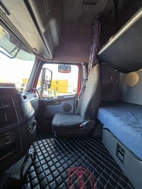 Volvo Fh 12 Хенгер-Дрехарка, снимка 5